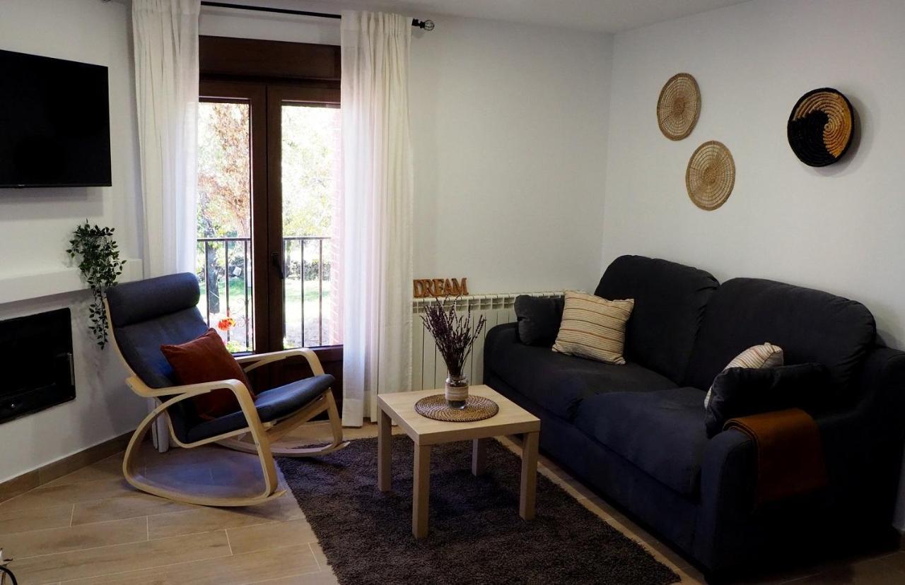 La Casa De Los Abuelos Valentin Pinilla del Valle 外观 照片